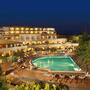 resort v noci