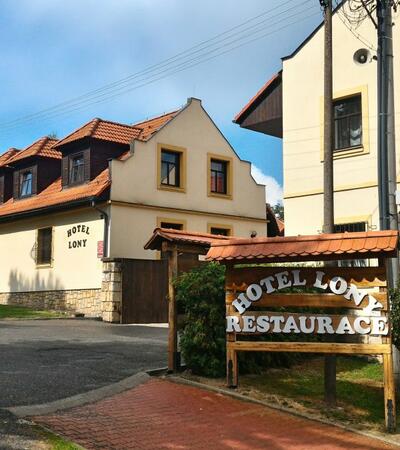 Hotel_Lony