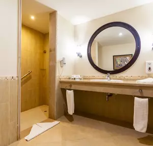 22180