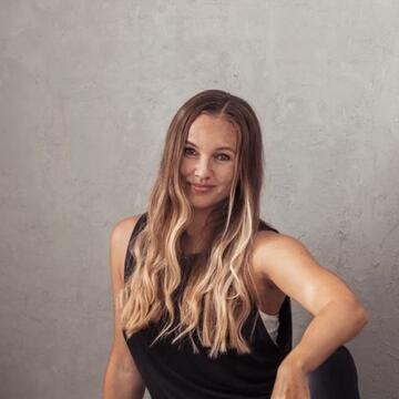 Adéla Tomešová