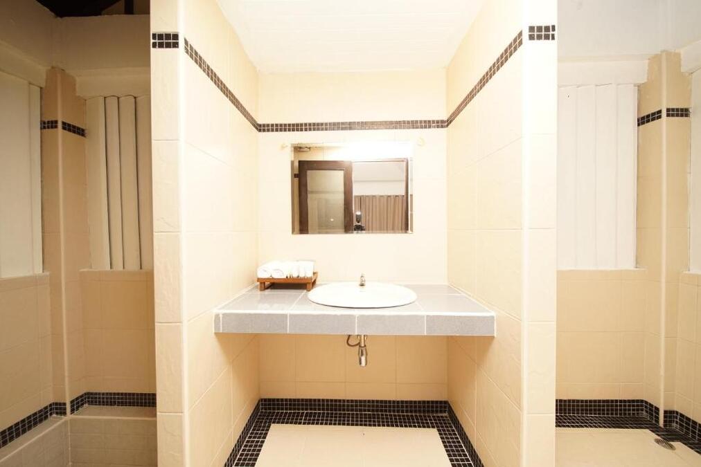 30855