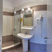 32928