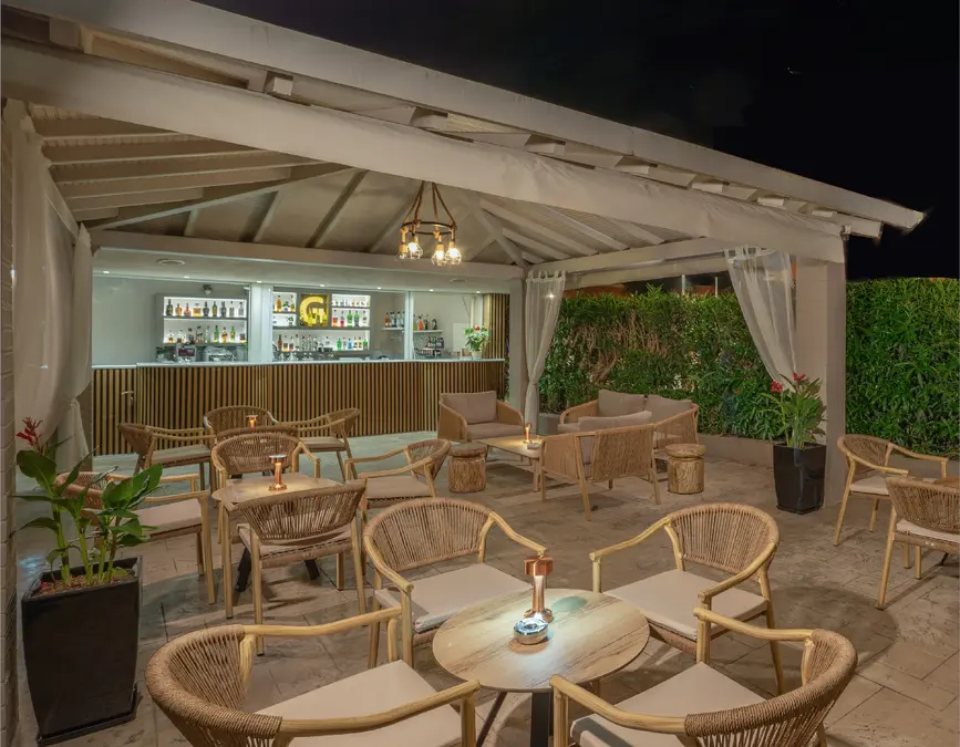 33712