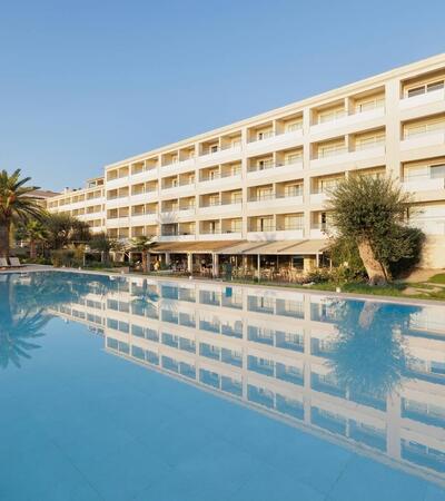 hotel-s-bazenem-180.jpg