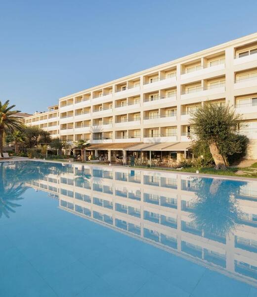 hotel-s-bazenem-180.jpg
