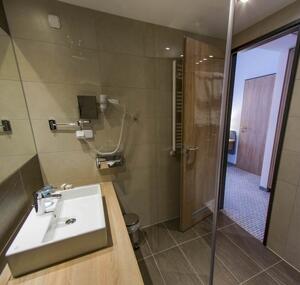 34130